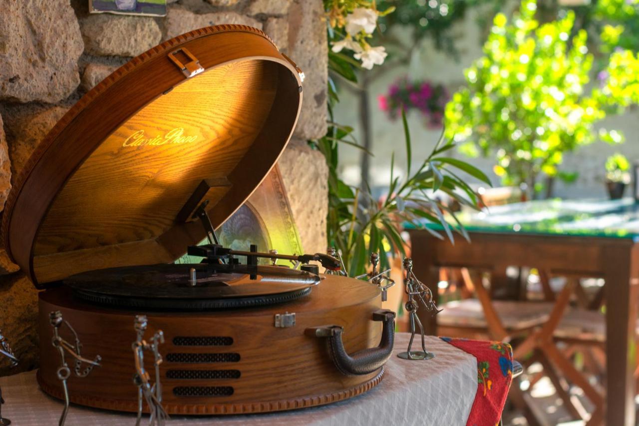 Flores Hotel Alaçatı Eksteriør billede